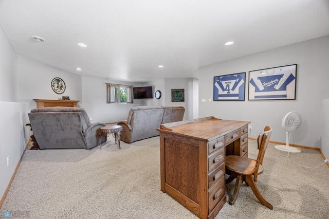 741 Wyndemere Drive, West Fargo, ND 58078