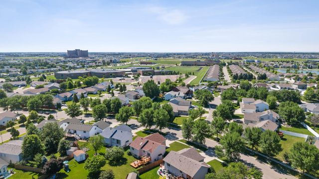 741 Wyndemere Drive, West Fargo, ND 58078