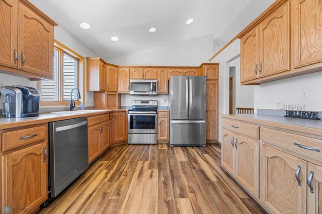 741 Wyndemere Drive, West Fargo, ND 58078