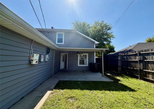 805 Hillbrooke Drive, Arlington, TX 76001