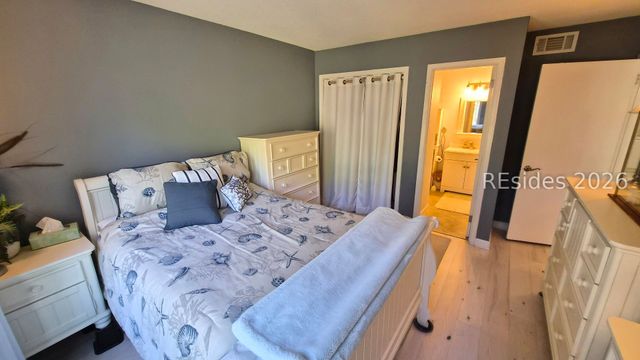 239 Beach City Rd Apt 1215, Hilton Head Island, SC 29926