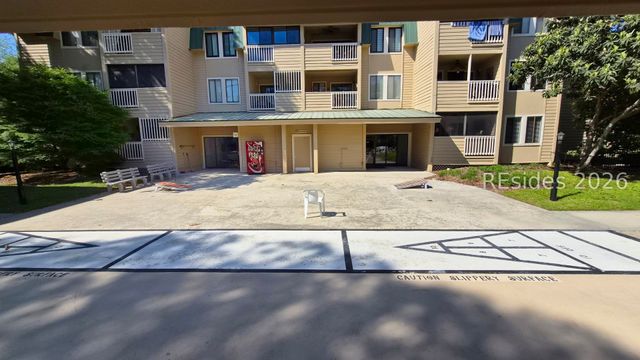 239 Beach City Rd Apt 1215, Hilton Head Island, SC 29926