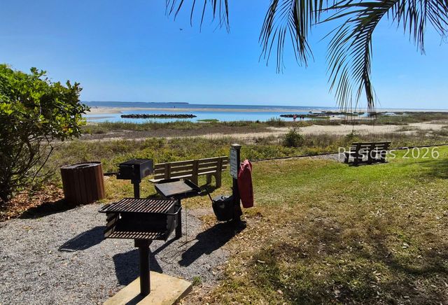 239 Beach City Rd Apt 1215, Hilton Head Island, SC 29926