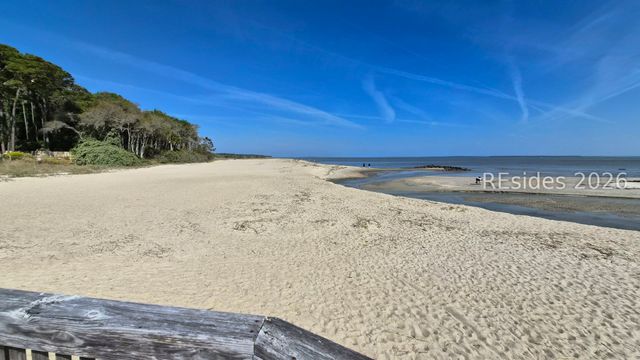239 Beach City Rd Apt 1215, Hilton Head Island, SC 29926