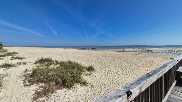 239 Beach City Rd Apt 1215, Hilton Head Island, SC 29926