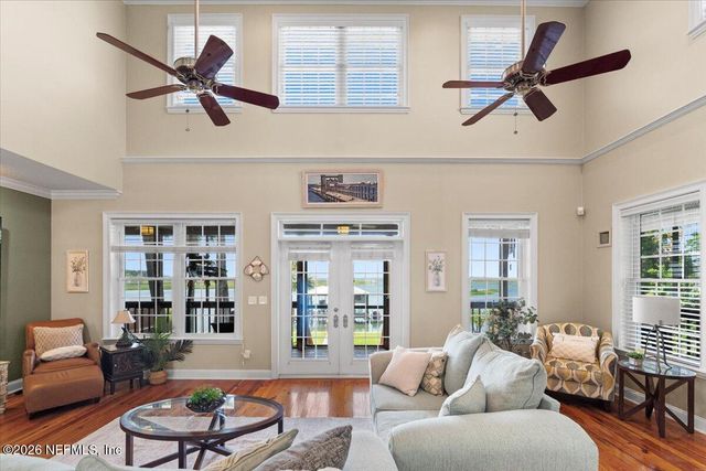 9839 HECKSCHER Drive, Jacksonville, FL 32226