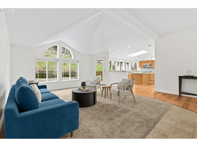 35986 ENTERPRISE Rd, Creswell, OR 97426