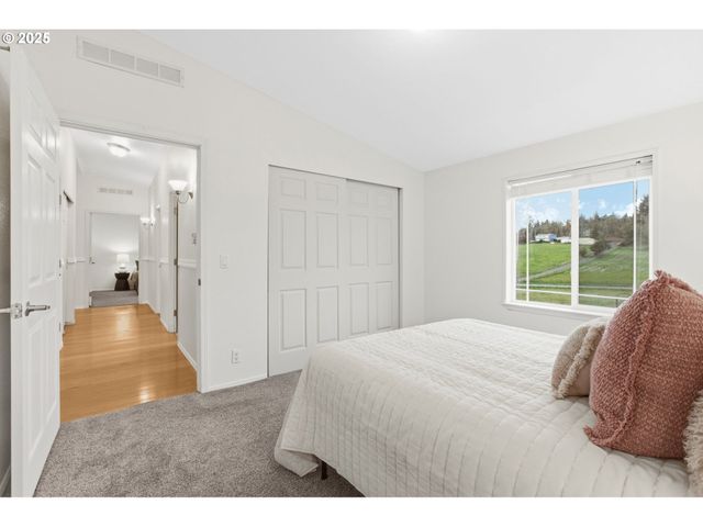 35986 ENTERPRISE Rd, Creswell, OR 97426