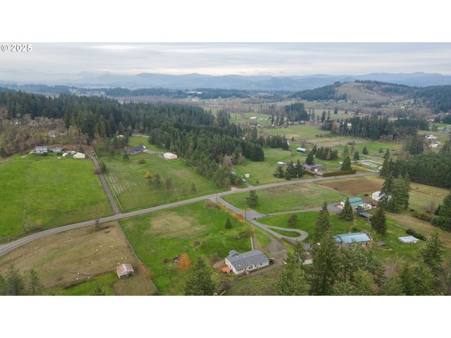 35986 ENTERPRISE Rd, Creswell, OR 97426
