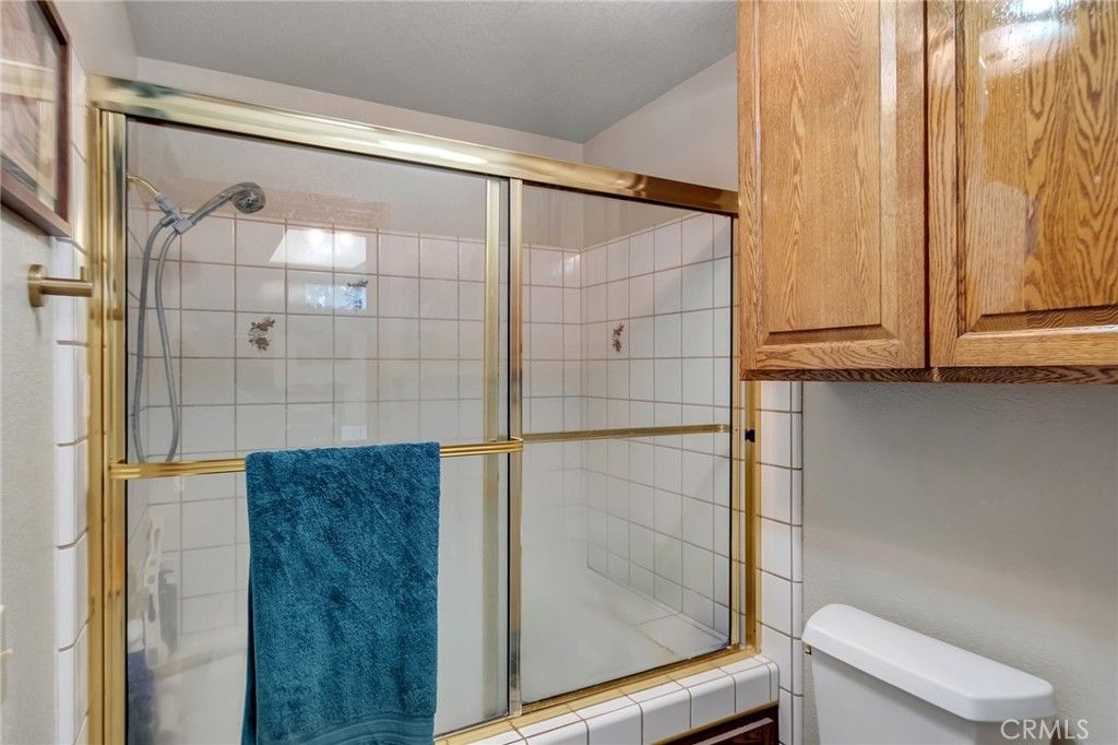 Image 19 of property listing at 7685 Wintergreen, Wrightwood, CA 92397
