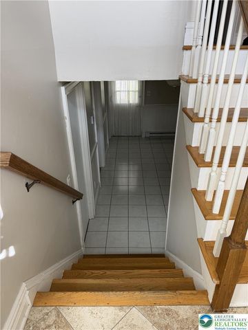 1820 Sherwood Street, Hanover Twp, PA 18109