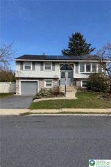 1820 Sherwood Street, Hanover Twp, PA 18109
