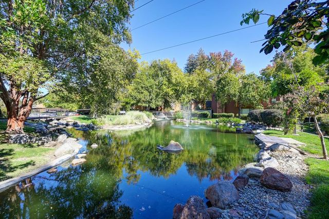 722 Woodside Lane East #3, Sacramento, CA 95825