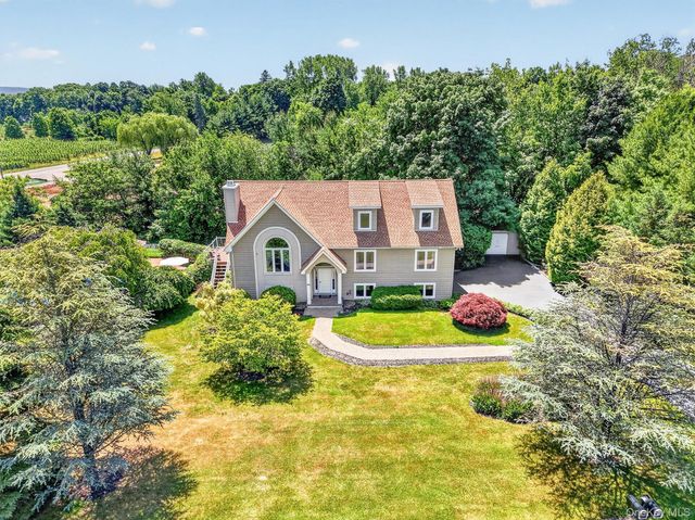 201 Candlestick Hill Road, Middlehope, NY 12550