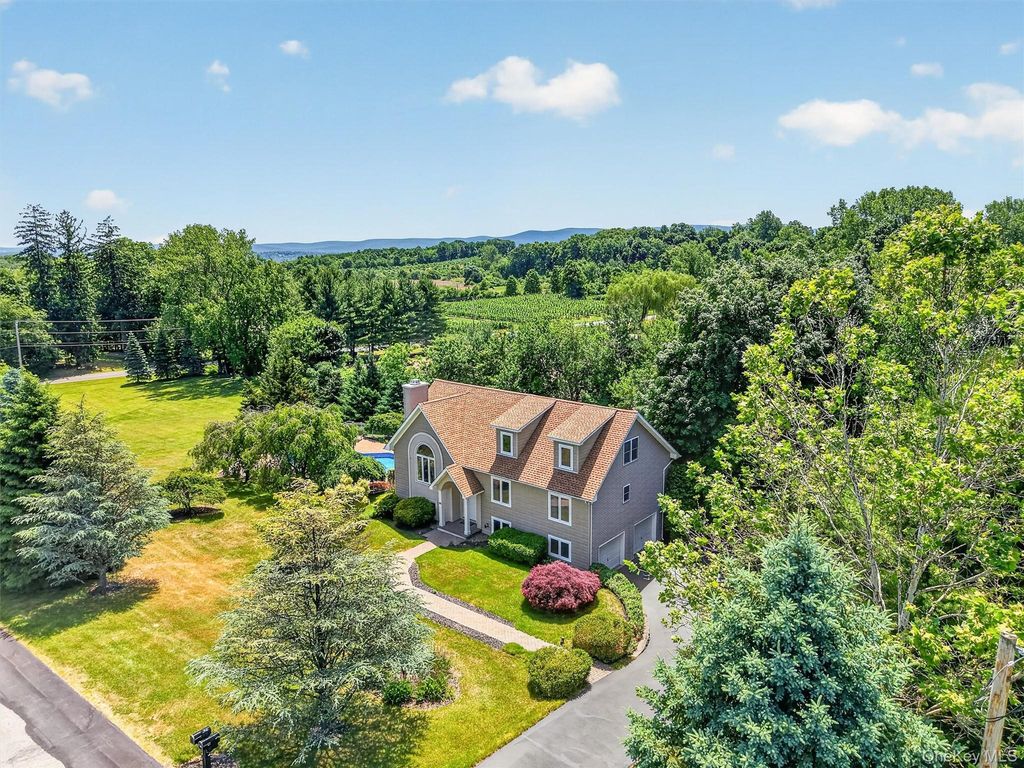 201 Candlestick Hill Road, Middlehope, NY 12550