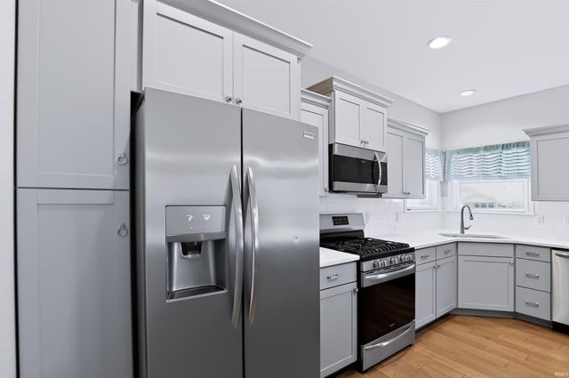 1066 Chesapeake Pointe Drive, Lafayette, IN 47909