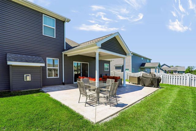1066 Chesapeake Pointe Drive, Lafayette, IN 47909