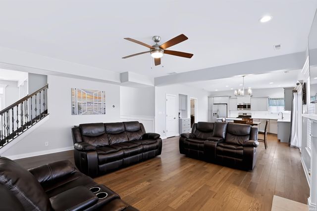 1066 Chesapeake Pointe Drive, Lafayette, IN 47909