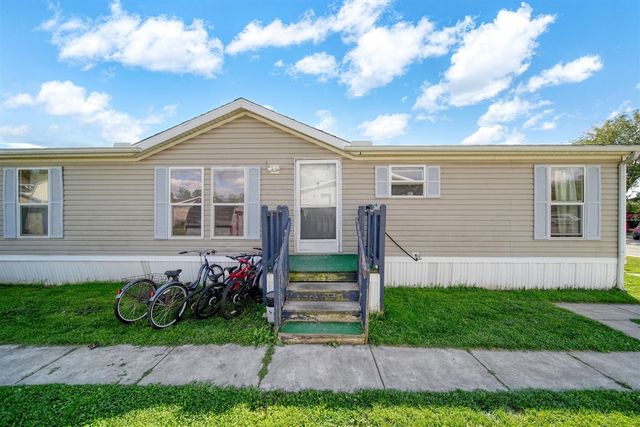 243 Kirk, Adrian, MI 49221