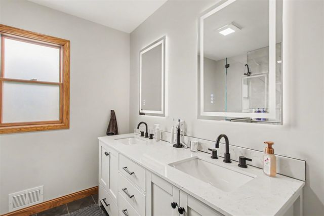 27357 Birmingham Court, Paw Paw, MI 49079
