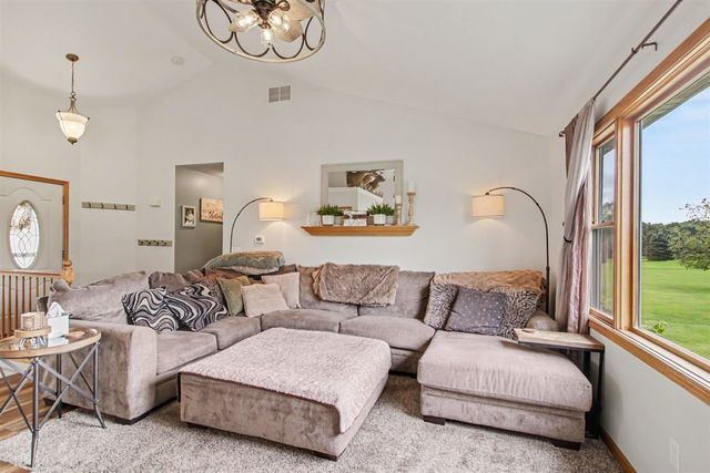 27357 Birmingham Court, Paw Paw, MI 49079