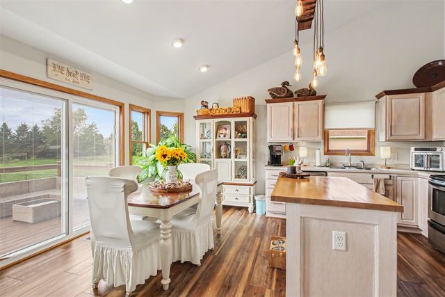 27357 Birmingham Court, Paw Paw, MI 49079