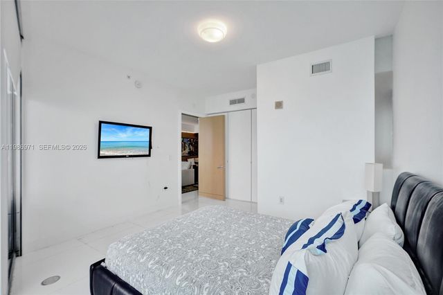 17121 Collins Ave 3206, Sunny Isles Beach, FL 33160