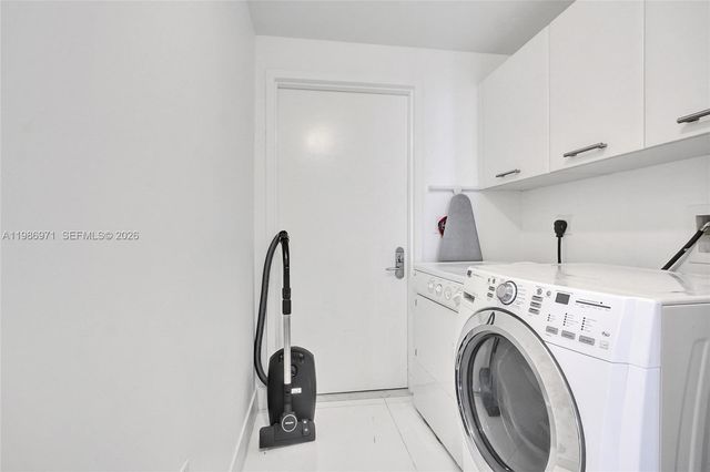 17121 Collins Ave 3206, Sunny Isles Beach, FL 33160