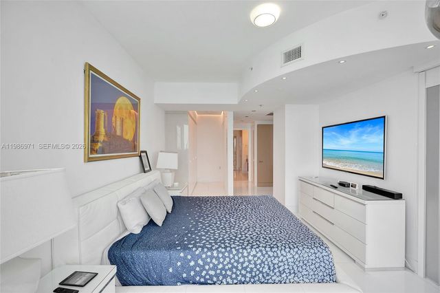 17121 Collins Ave 3206, Sunny Isles Beach, FL 33160