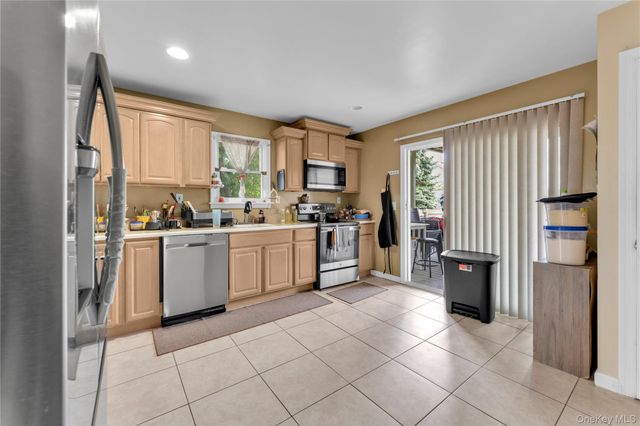 51 Atlantic Avenue, Freeport, NY 11520