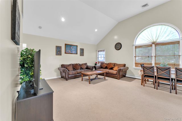 51 Atlantic Avenue, Freeport, NY 11520