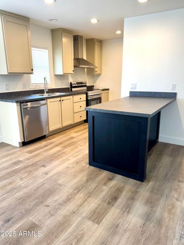 1550 W Southern Avenue 20, Phoenix, AZ 85041