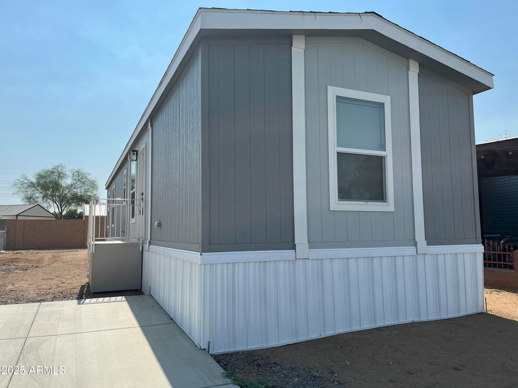 1550 W Southern Avenue 20, Phoenix, AZ 85041