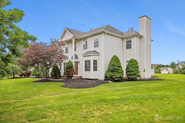 5 Abate Court, Franklin, NJ 08873