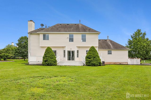 5 Abate Court, Franklin, NJ 08873