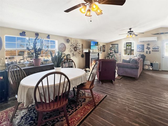 651 County Road 2906, Dodd City, TX 75438