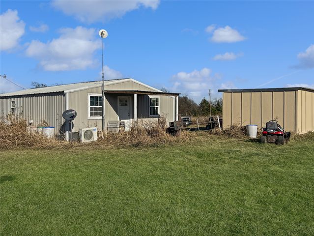 651 County Road 2906, Dodd City, TX 75438