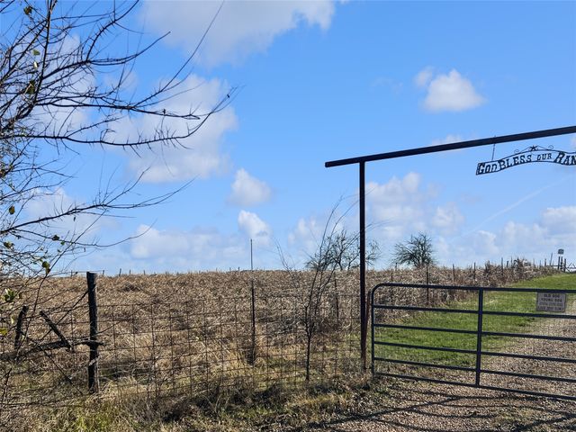 651 County Road 2906, Dodd City, TX 75438