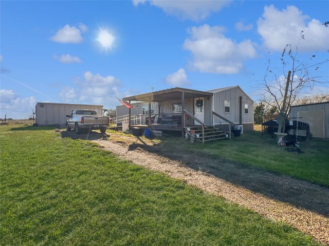 651 County Road 2906, Dodd City, TX 75438