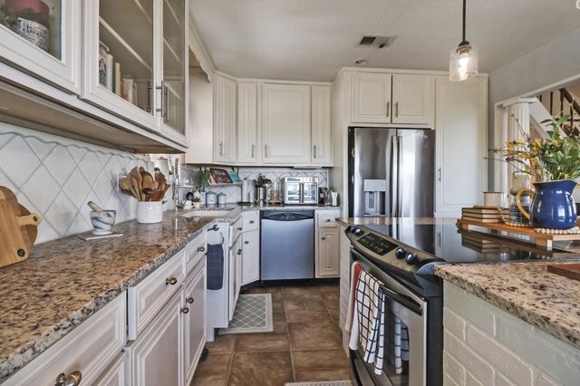 795 Lone Mountain Drive, Dayton, TN 37321