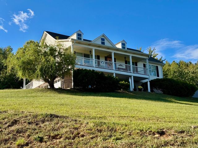 795 Lone Mountain Drive, Dayton, TN 37321