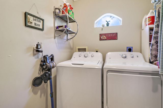 795 Lone Mountain Drive, Dayton, TN 37321