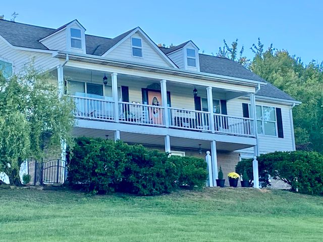 795 Lone Mountain Drive, Dayton, TN 37321