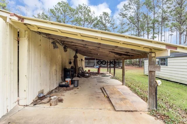 642 County Road 4335, Woodville, TX 75979