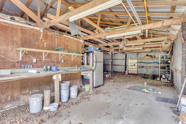 642 County Road 4335, Woodville, TX 75979