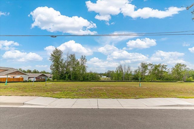 830 S Colville Rd, Deer Park, WA 99006