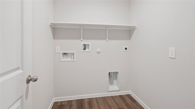 2305 White Wing, Navasota, TX 77868