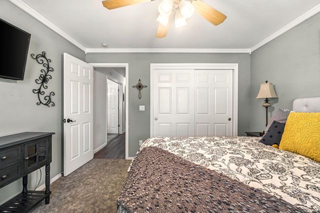 1405 Lincon Lane, Lemoore, CA 93245