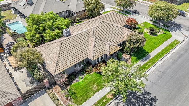 1405 Lincon Lane, Lemoore, CA 93245