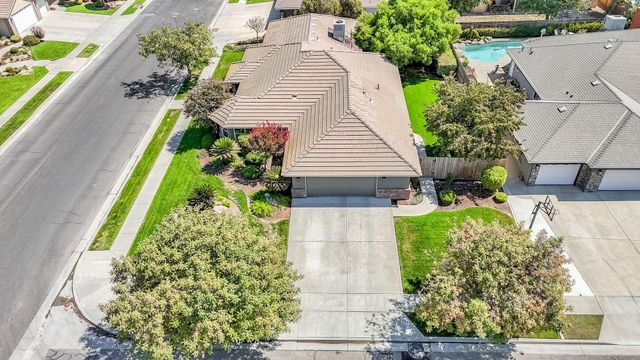1405 Lincon Lane, Lemoore, CA 93245
